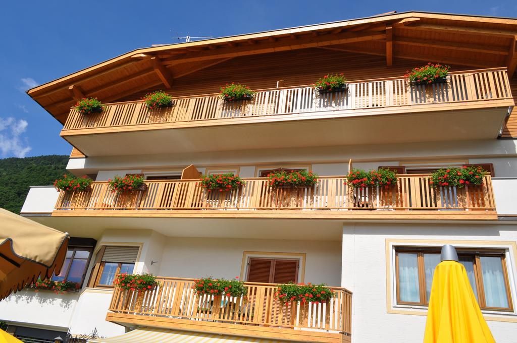 B&B - Apartments Sunnwies Marlengo Esterno foto